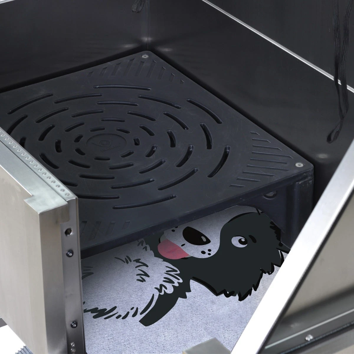 Master Equipment Tub Hair Catching Mats 5 Master Equipment Tub Hair Catching Mats - Image 3